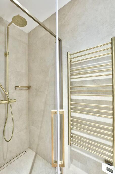 Sublime Studio Refait A Neuf Paris Exteriör bild